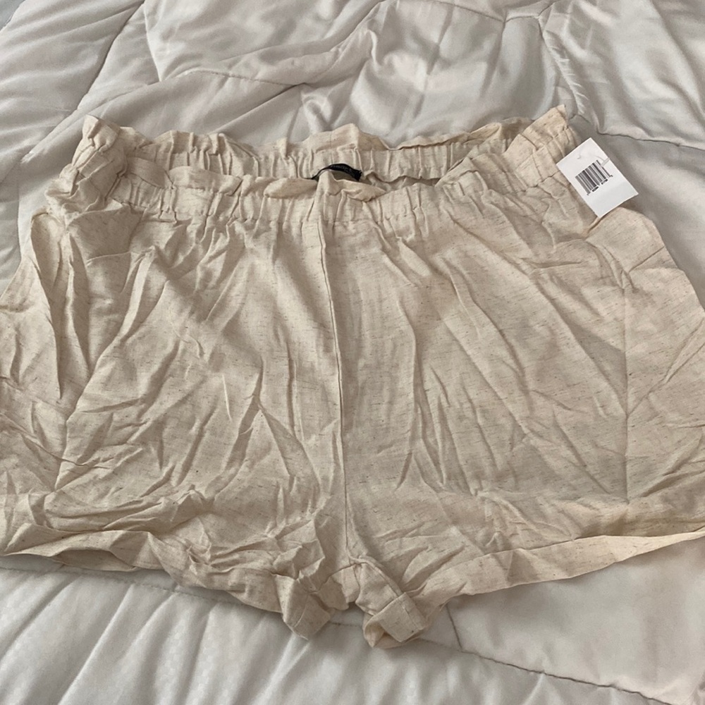 Lightweight shorts